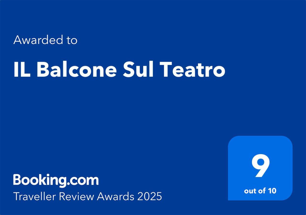 شقة Il Balcone Sul Teatro لا سبيتسْيا المظهر الخارجي الصورة